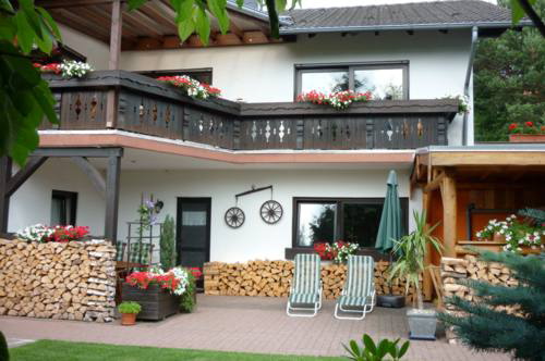 Willkommen im Haus Fladenstein